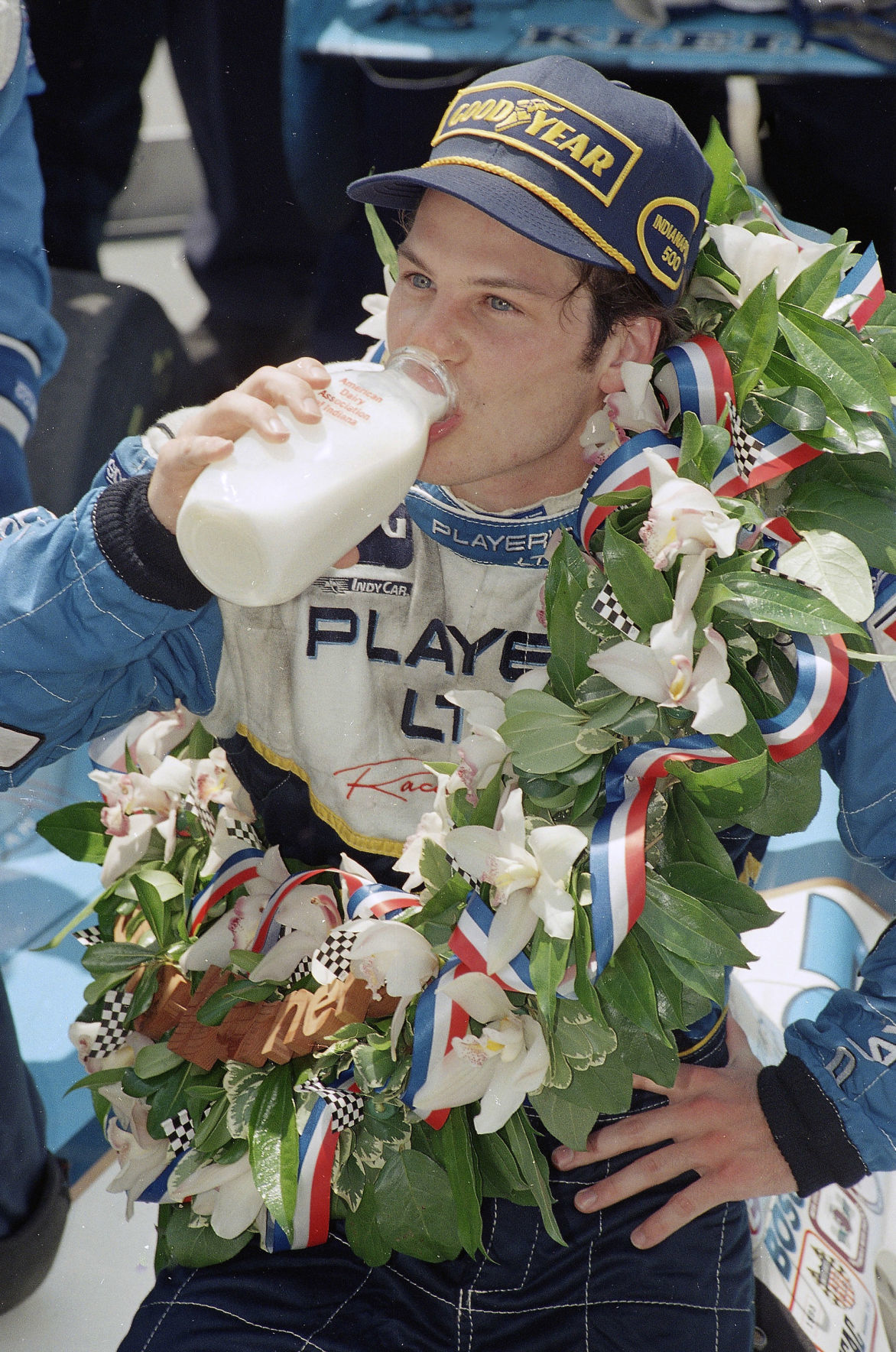 1995: Jacques Villeneuve benefits from late penalty to win at Indy